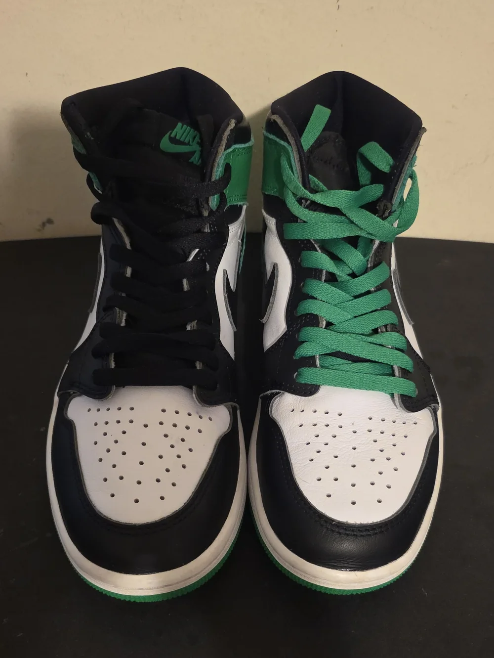 FOR SALE AIR JORDAN 1 RETRO HIGH OG 